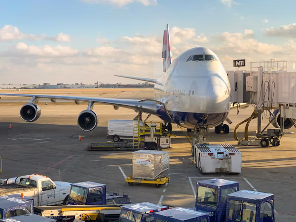 Cargo aircraft — international air freight